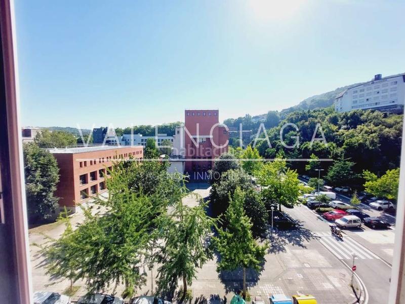 Foto f75e5847-52f4-4130-aaed-a82dc24e8c73. Location appartement avec chauffage parking dans Antiguo Donostia - San Sebastián