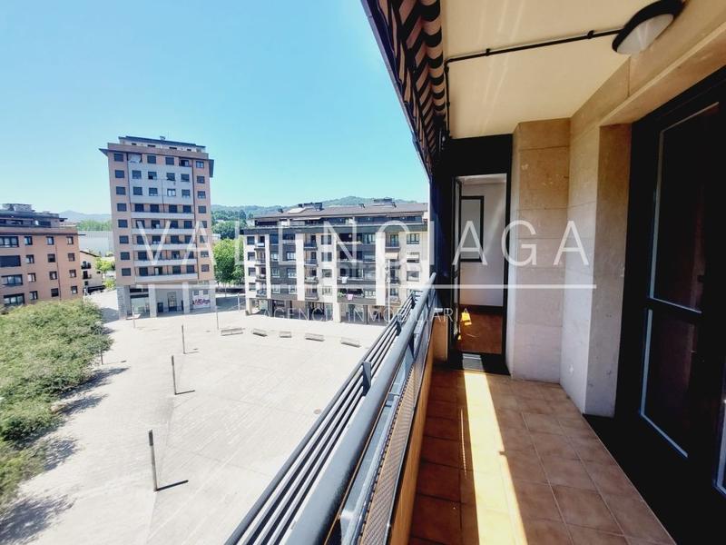 Foto 19d5d59f-f2a2-4c09-ad16-3e7ab95095d0. Alquiler piso vivienda de reciente construcción en igara con garaje cerrado en Donostia - San Sebastián