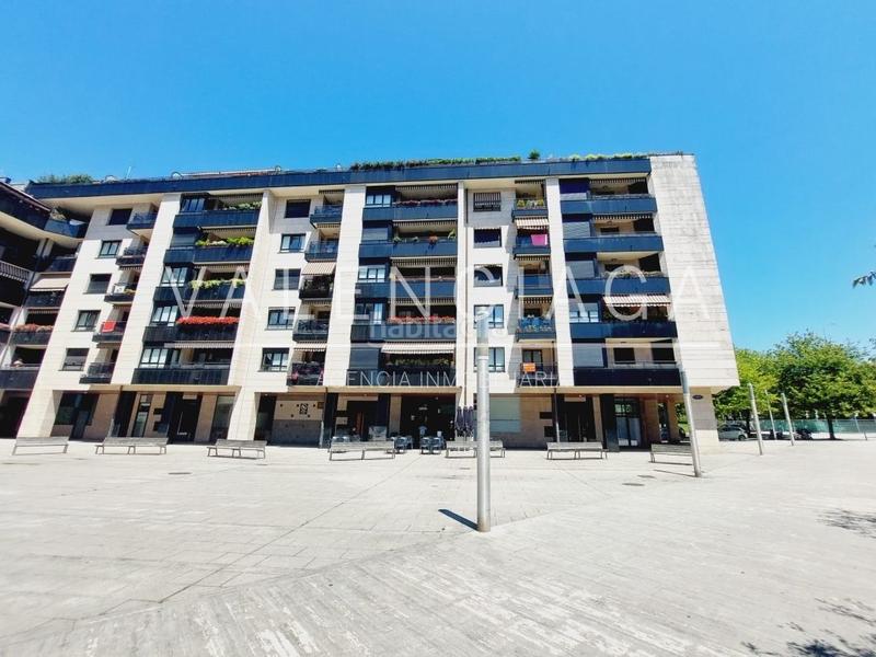 Foto 4a945f2a-2495-45dd-83c9-9803437395a4. Alquiler piso vivienda de reciente construcción en igara con garaje cerrado en Donostia - San Sebastián