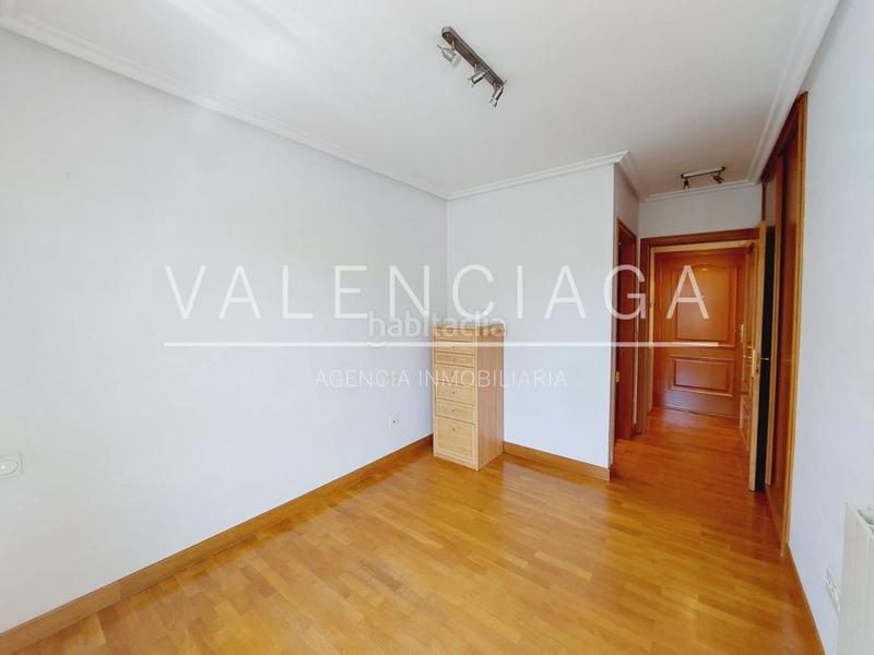 Foto 587f6401-4c88-44b7-9729-31c070bcfbbb. Alquiler piso vivienda de reciente construcción en igara con garaje cerrado en Donostia - San Sebastián