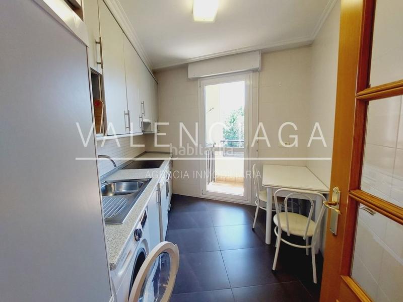 Foto b6196be8-3116-40b6-840e-2f90cca44e25. Alquiler piso vivienda de reciente construcción en igara con garaje cerrado en Donostia - San Sebastián