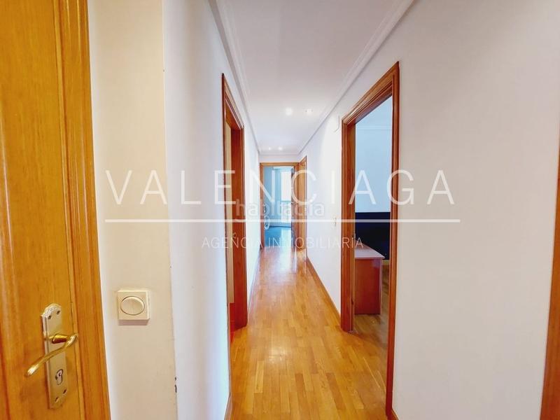 Foto b7d435f1-3d6b-492b-9c6f-5afa0e02fc97. Alquiler piso vivienda de reciente construcción en igara con garaje cerrado en Donostia - San Sebastián