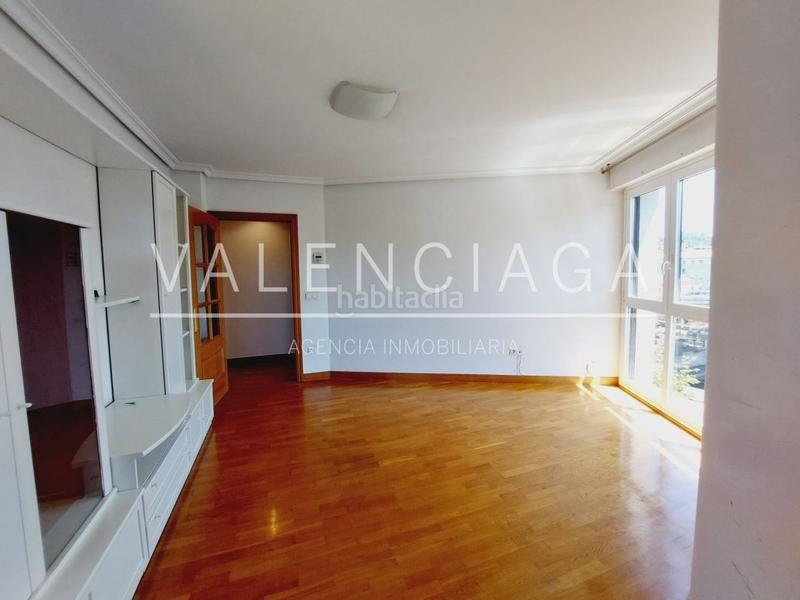 Foto bd0c10c4-8c3e-4957-b113-1473c328c504. Alquiler piso vivienda de reciente construcción en igara con garaje cerrado en Donostia - San Sebastián