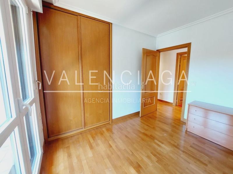 Foto d9440020-9a25-4386-a4aa-790f9b747474. Alquiler piso vivienda de reciente construcción en igara con garaje cerrado en Donostia - San Sebastián