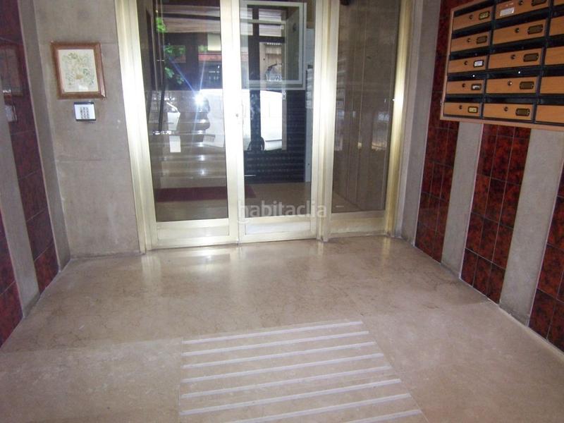 Foto c3c92d33-934b-4c56-91db-3f518fb08940. Alquiler piso apartamento 1 dorm. junto parking txofre. exterior. calefacción. temporal en Donostia - San Sebastián