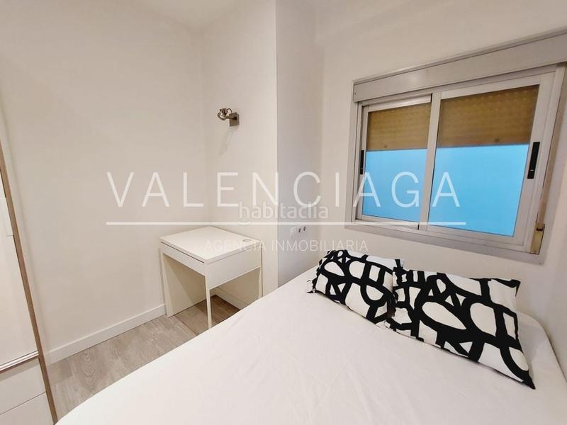 Foto 6375ba6f-930e-4489-9279-92fe1453ea36. Miete etagenwohnung mit heizung in Egia Donostia - San Sebastián