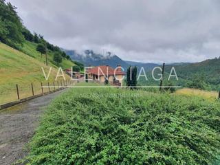 Casa in Aramaio. Vive tu sueño rural en este caserío junto al parque natural de a