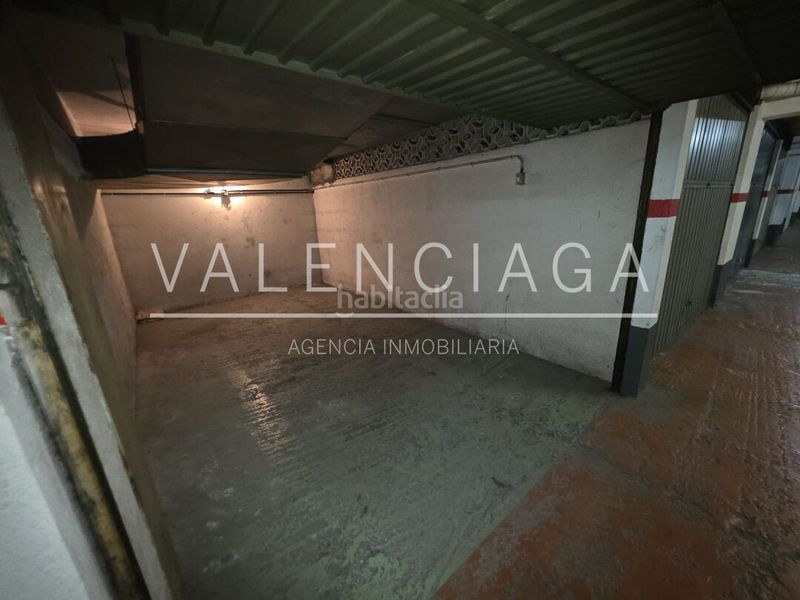 Foto 6c90e4e6-18d2-4acc-8d00-962ec97604b1. Aparcament cotxe a Beasain