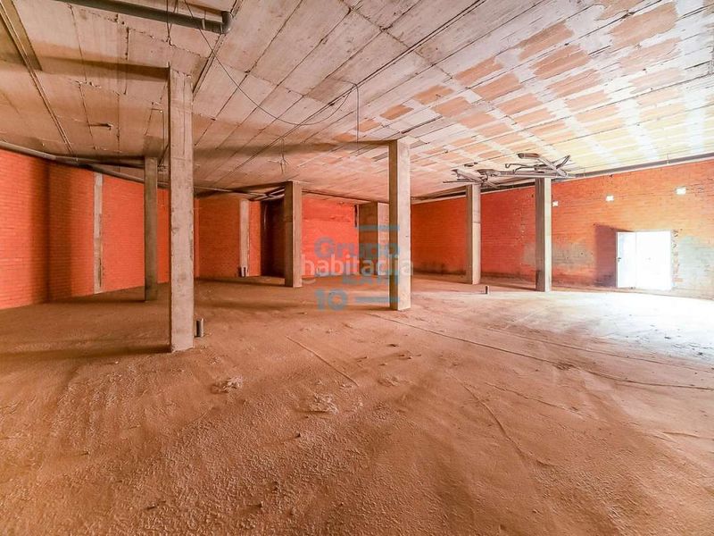 Foto 3d7db424-0c08-4b44-8fa5-12852c9f7606. Local comercial en oriamendi kalea 1 amplio local en edificio de reciente construcción en Hernani