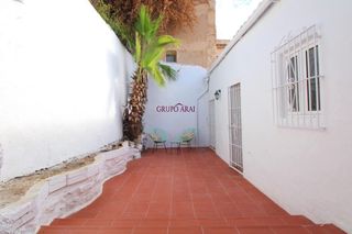 Chalet en Casas de arriba 6. En venta vive rodeado de naturaleza en aigües  casa con terreno