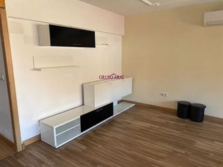 Pis  Calle gasset y artime. Espectacular piso listo para entrar a vivir! excelente oportunid