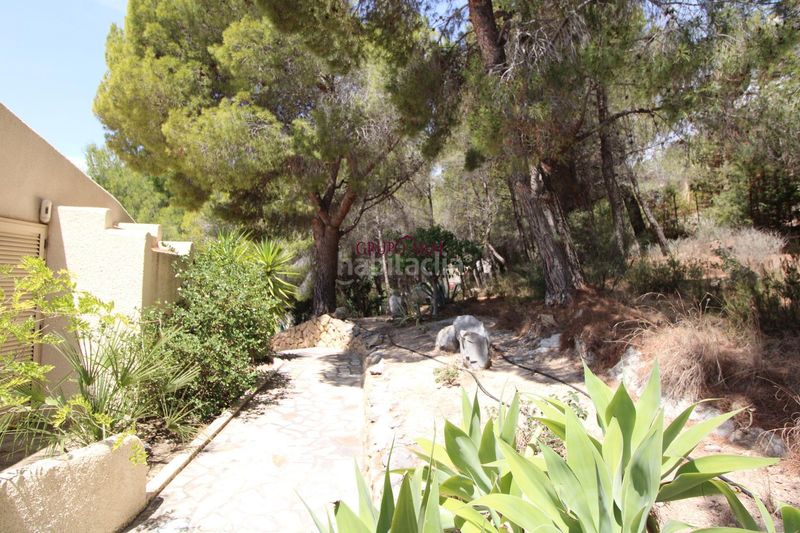 Foto 5571c4a0-221f-48a1-8d13-2e9dd2e25c32. Xalet amb calefacció aparcament piscina a Altea la vella Altea