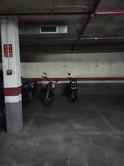 Car parking in Vicente alexandre 3. Se vende amplia plaza de garaje en benisaudet