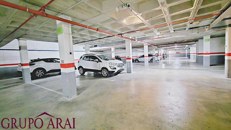 Foto 606bb116-ad07-4aaf-be6a-b1e704ec4194. Car parking in calle san pedro poveda 19 in Benisaudet Alicante