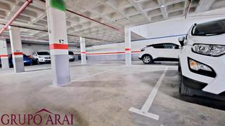 Parking voiture à Calle san pedro poveda 19