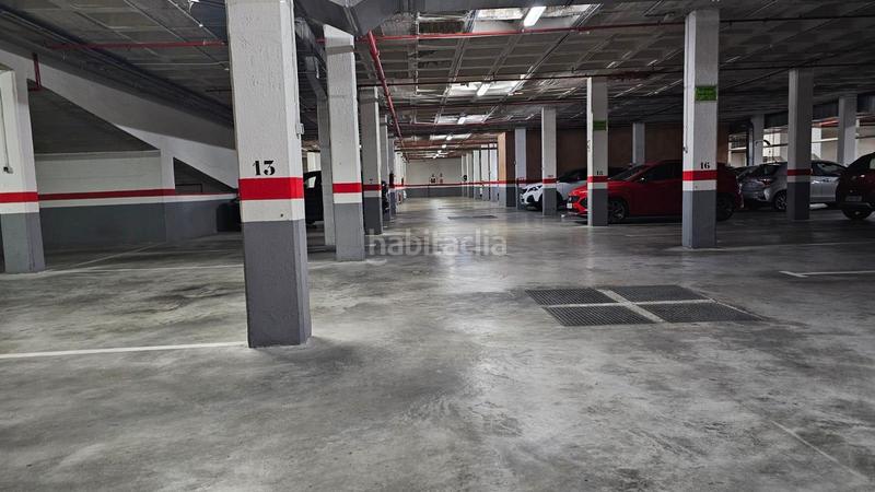 Foto a014a795-9a9b-4ab5-910e-8fc05e3f44cd. Aparcament cotxe a calle san pedro poveda 19 a Benisaudet Alicante