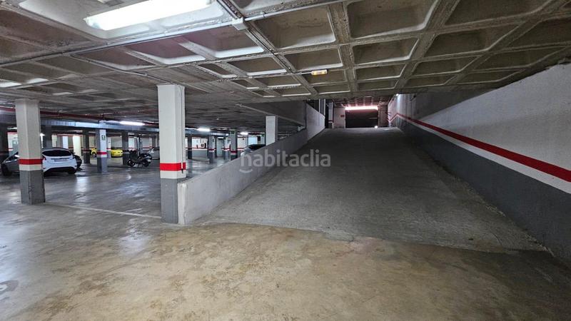 Foto 875de3f1-a507-43ff-95e9-9694fcde0c5d. Parking coche en calle san pedro poveda 19 en Benisaudet Alicante