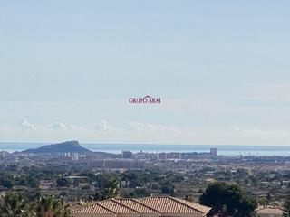 Terreny residencial a Calle calle benacantil 8. Parcela llana de 800 m con agua y luz en entorno exclusivo  idea