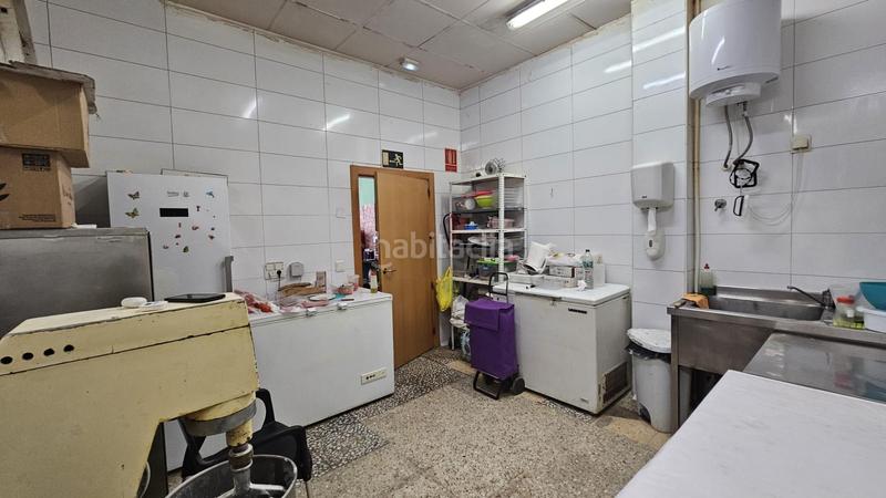 Foto 9b8bd928-6926-4303-9543-cbc1bf558efc. Local comercial a cruz del sur 7 a Florida Alta Alicante