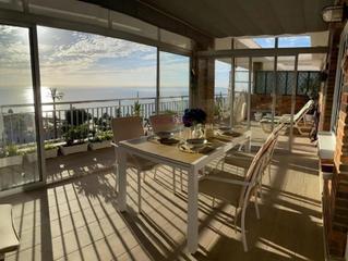 Àtic  Avenida denia 15. Ático de ensueño con doble terraza y vistas al mar en alicante