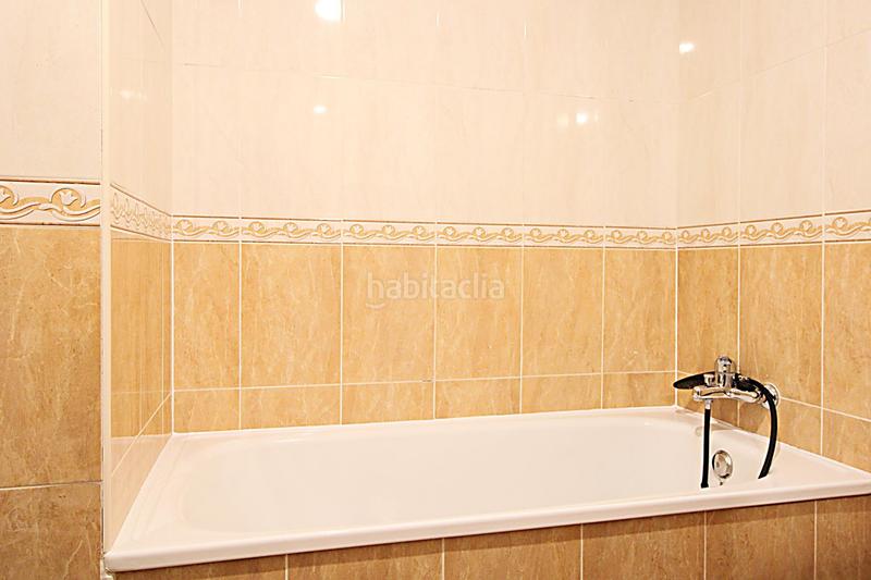 Foto 3127c383-faba-48f9-a3ad-047871368c83. Duplex dans calle carlos arniches 3 dans Castalla