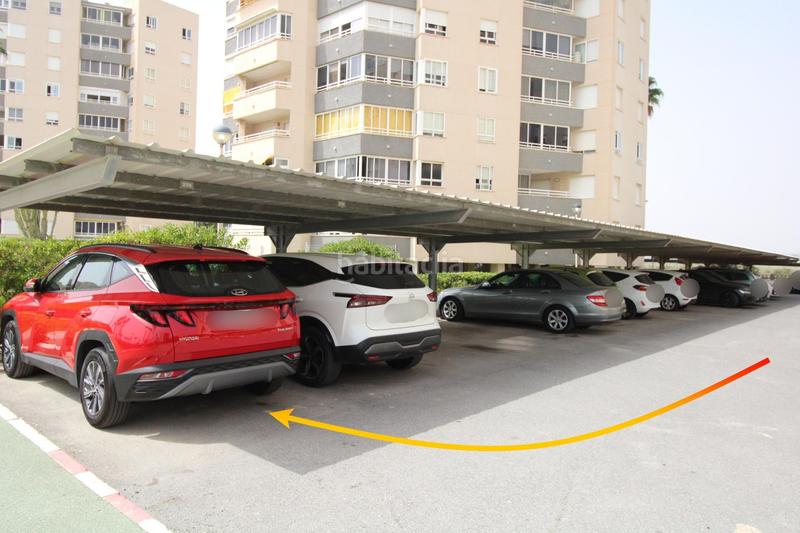 Foto 5442dbe6-7ea6-401f-9430-c99dcf684bd7. Apartamento en calle del músico antón roch 3 vivir frente al mar exclusivo piso en primera línea de playa en urbanova con terraza, vistas espectaculares y urbanización de lujo en Alicante