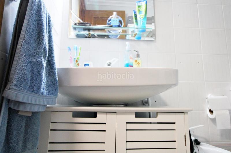 Foto 658243f7-df8e-4007-b1db-d0df2a2dfd33. Apartamento en calle del músico antón roch 3 vivir frente al mar exclusivo piso en primera línea de playa en urbanova con terraza, vistas espectaculares y urbanización de lujo en Alicante