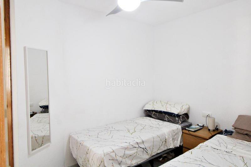 Foto c0bfc4a1-0dac-4bb7-ac1b-0f4c985f0422. Apartamento en calle del músico antón roch 3 vivir frente al mar exclusivo piso en primera línea de playa en urbanova con terraza, vistas espectaculares y urbanización de lujo en Alicante