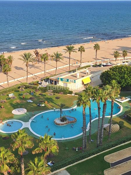 Foto d9ad91a0-426a-44f0-8eda-0df339359e59. Apartamento en calle del músico antón roch 3 vivir frente al mar exclusivo piso en primera línea de playa en urbanova con terraza, vistas espectaculares y urbanización de lujo en Alicante