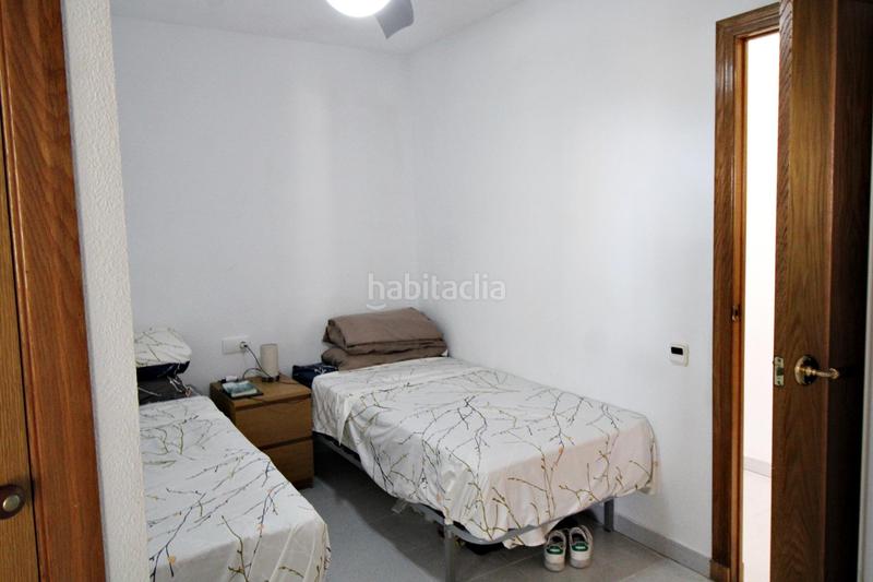 Foto efafe99c-3a67-4e1c-8b34-f43a78cc4f55. Apartamento en calle del músico antón roch 3 vivir frente al mar exclusivo piso en primera línea de playa en urbanova con terraza, vistas espectaculares y urbanización de lujo en Alicante