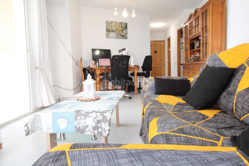 Foto efc02dff-1483-404a-99c4-d11b47e1a5c2. Apartamento en calle del músico antón roch 3 vivir frente al mar exclusivo piso en primera línea de playa en urbanova con terraza, vistas espectaculares y urbanización de lujo en Alicante