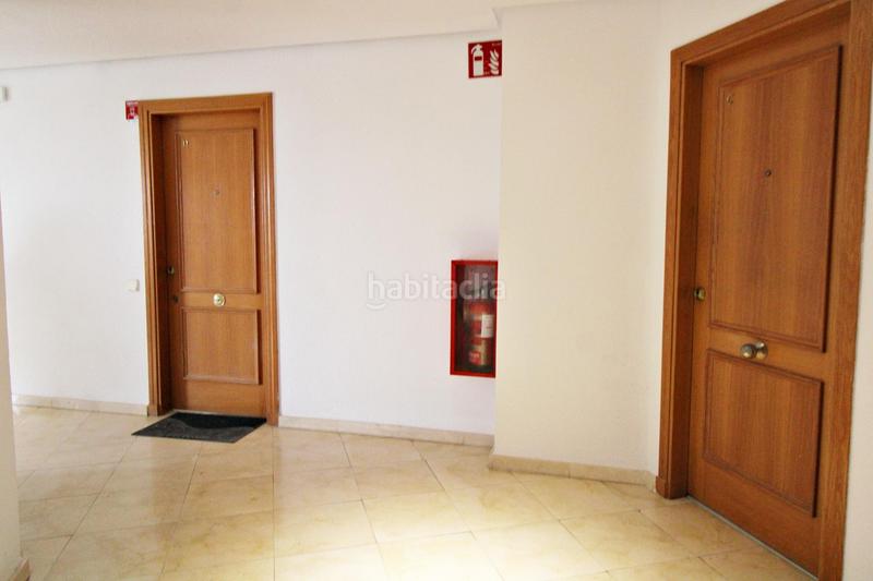 Foto fcc8c52f-07a2-4a74-a2fe-1ea2d8e4c3c6. Apartamento en calle del músico antón roch 3 vivir frente al mar exclusivo piso en primera línea de playa en urbanova con terraza, vistas espectaculares y urbanización de lujo en Alicante