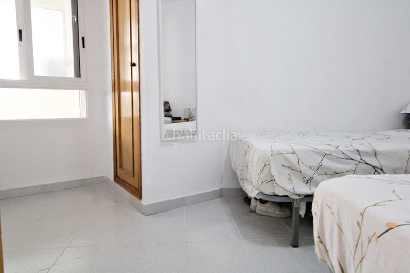 Foto fee2836d-1cc4-4d7f-b7c1-14bebe390c3e. Apartamento en calle del músico antón roch 3 vivir frente al mar exclusivo piso en primera línea de playa en urbanova con terraza, vistas espectaculares y urbanización de lujo en Alicante