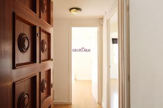 Flat in Calle de pascual de la mata 4. Oportunidad en el pla  carolinas piso de 3 dormitorios todo exte