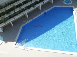 Apartament en Glorieta del reino unido 8. Apartamento de 1 dormitorio cerca de la oami, colegio europeo y