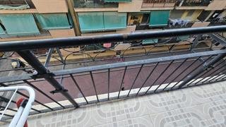 Pis  Calle general prim. Amplio piso en campoamor  oportunidad para reformar a tu gusto