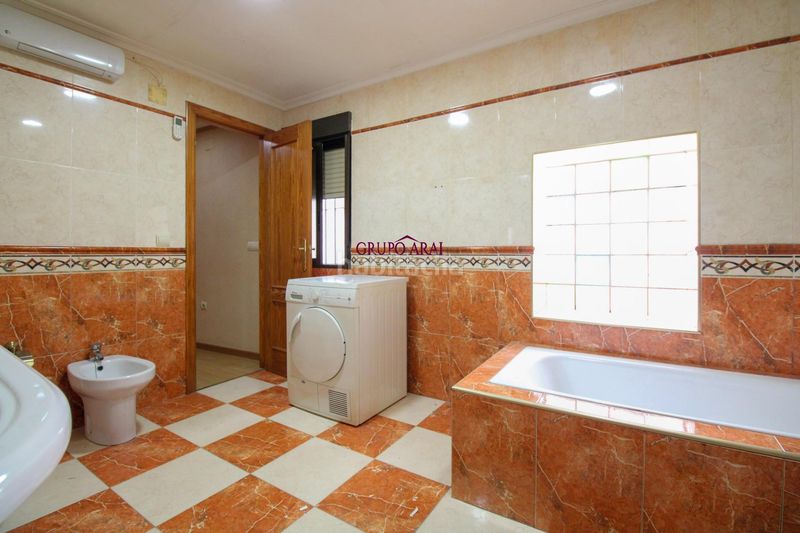Foto 9c09f359-2c89-4234-9d42-cc66fe9ef816. Casa a Villafranqueza Alicante