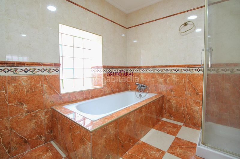 Foto e5e34b58-0e41-4d98-80c2-5dc2c4a49ea4. Casa a Villafranqueza Alicante