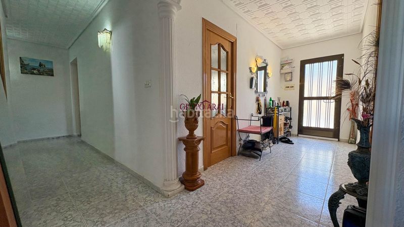 Foto bf808c73-3dff-42f4-9bf9-826aa3ec66ce. Casa amb aparcament a Rebolledo Alicante