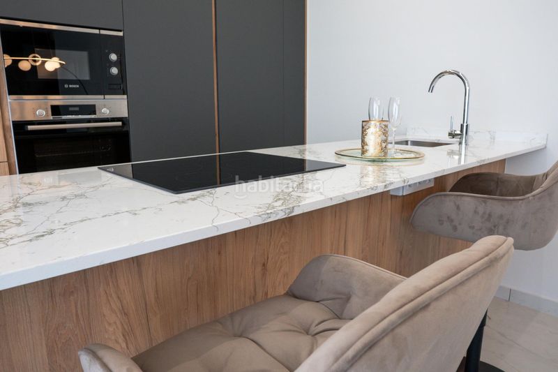 Foto 5d09a7ae-3693-4654-826f-112852d5a6a1. Xalet amb piscina a Rojales