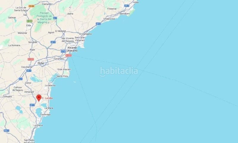 Foto be8f7902-b5f1-4cb5-ab4b-104d7ea801ae. Xalet amb piscina a Rojales