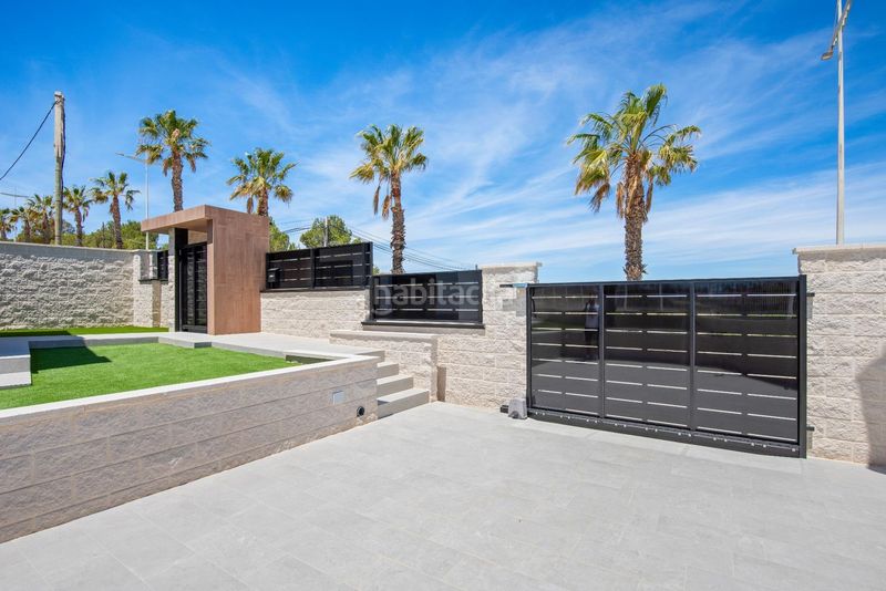 Foto 9b5b6728-4231-415f-88a6-2caa32d782c3. Xalet amb piscina a Algorfa