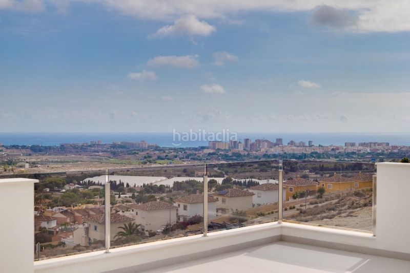 Foto a511944a-3104-4b96-a559-13e88aac00fe. Xalet amb piscina a Centro Mutxamel