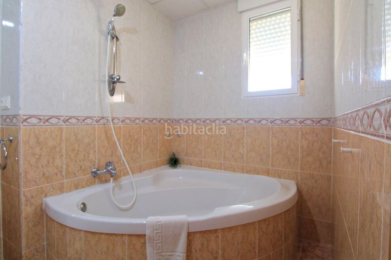 Foto 0f72c020-f5d6-4d6b-bb68-7e30b3fc2bc3. Xalet amb aparcament a Valle del Sol Mutxamel