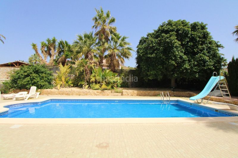 Foto 3c3b579d-5767-4685-aa31-cd574e74d5e2. Xalet amb aparcament a Valle del Sol Mutxamel