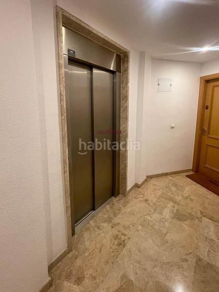 Foto f92780af-d868-4125-a129-6b37bf4f8264. Pis amb calefacció piscina a Garbinet - Parque de las Avenidas Alicante
