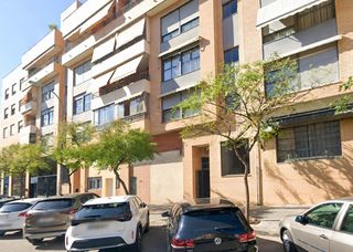 Local Comercial a Calle MARTIN LUTHER KING