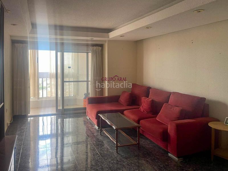 Foto 466b44fb-a164-498c-8c41-6d6a096e00e9. Pis amb aparcament a Santo Domingo Alicante