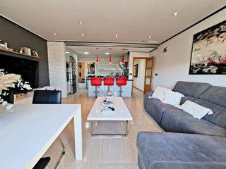Appartement  Calle de óscar esplá. Espectacular piso de 3 hab. totalmente reformado con 2 patios, g