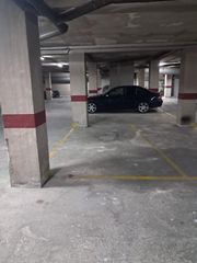 Posto auto  Avenida de la constitución. Se vende plaza de garaje amplia en novelda, alicante